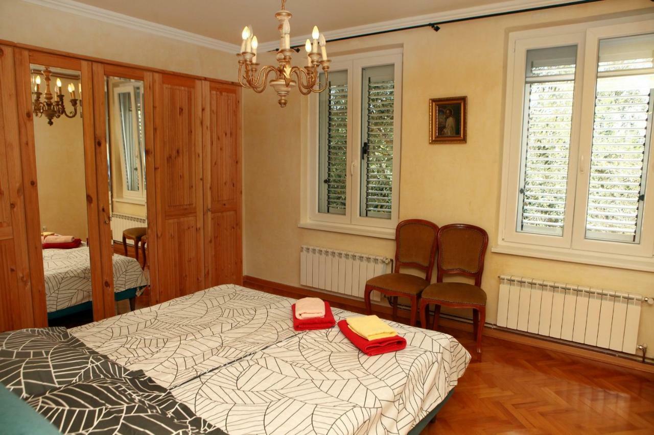 70 négyzetméteres, 2 hálószobás Apartman 1 fürdőszobával Portoroz területén Kültér fotó